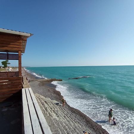 Samira Hotel Гагра Екстериор снимка