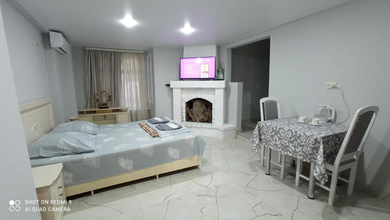 Samira Hotel Гагра Екстериор снимка