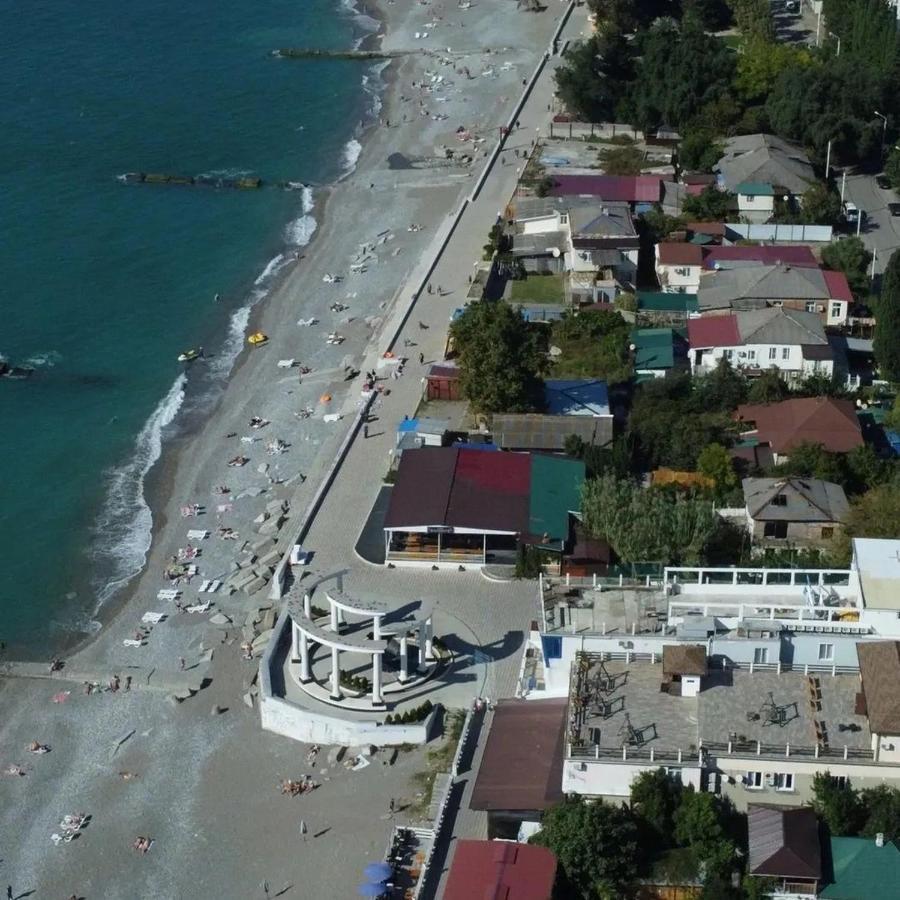 Samira Hotel Гагра Екстериор снимка