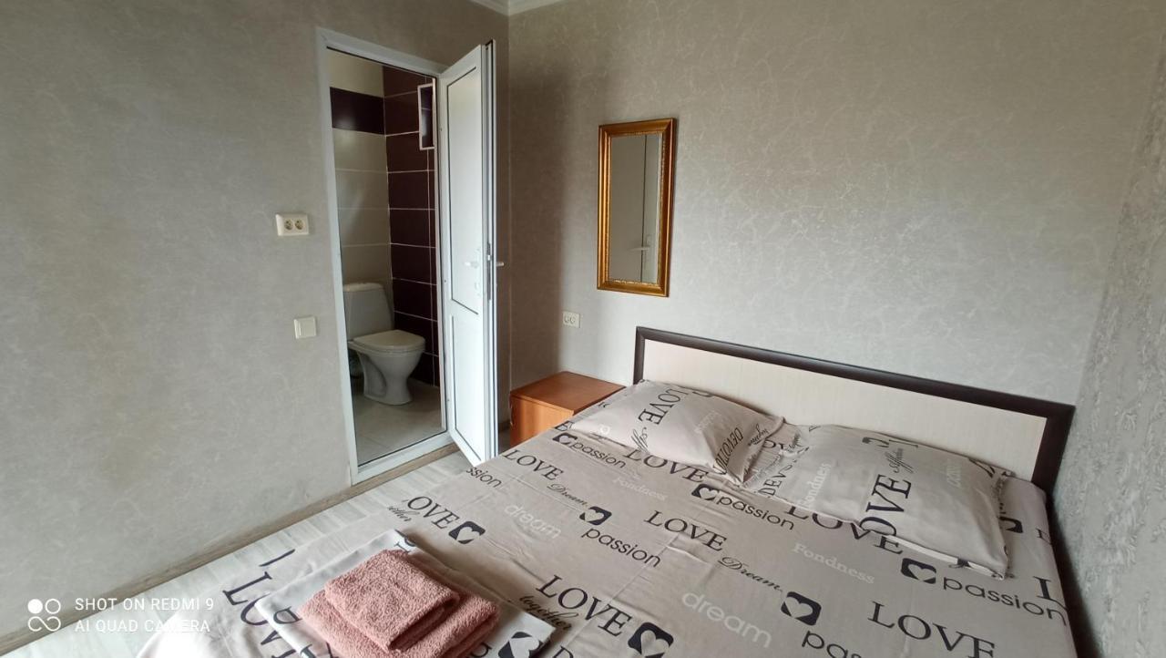 Samira Hotel Гагра Екстериор снимка