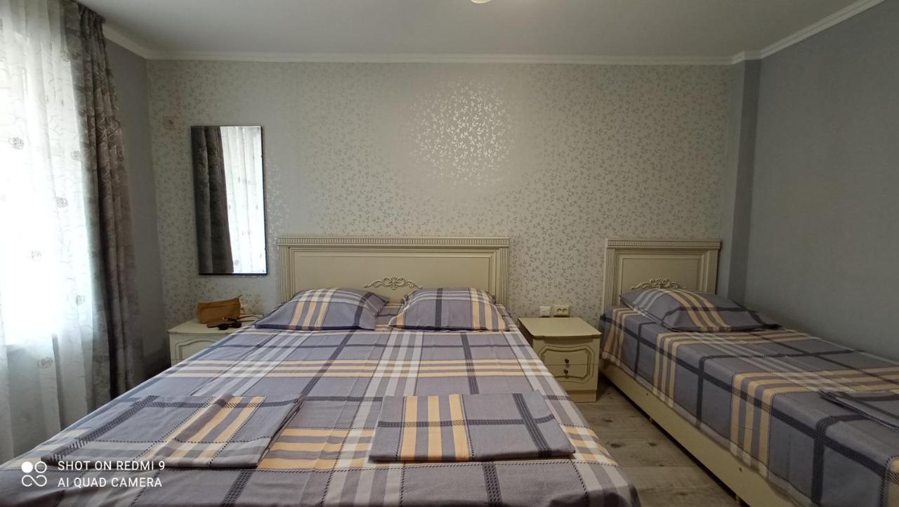 Samira Hotel Гагра Екстериор снимка