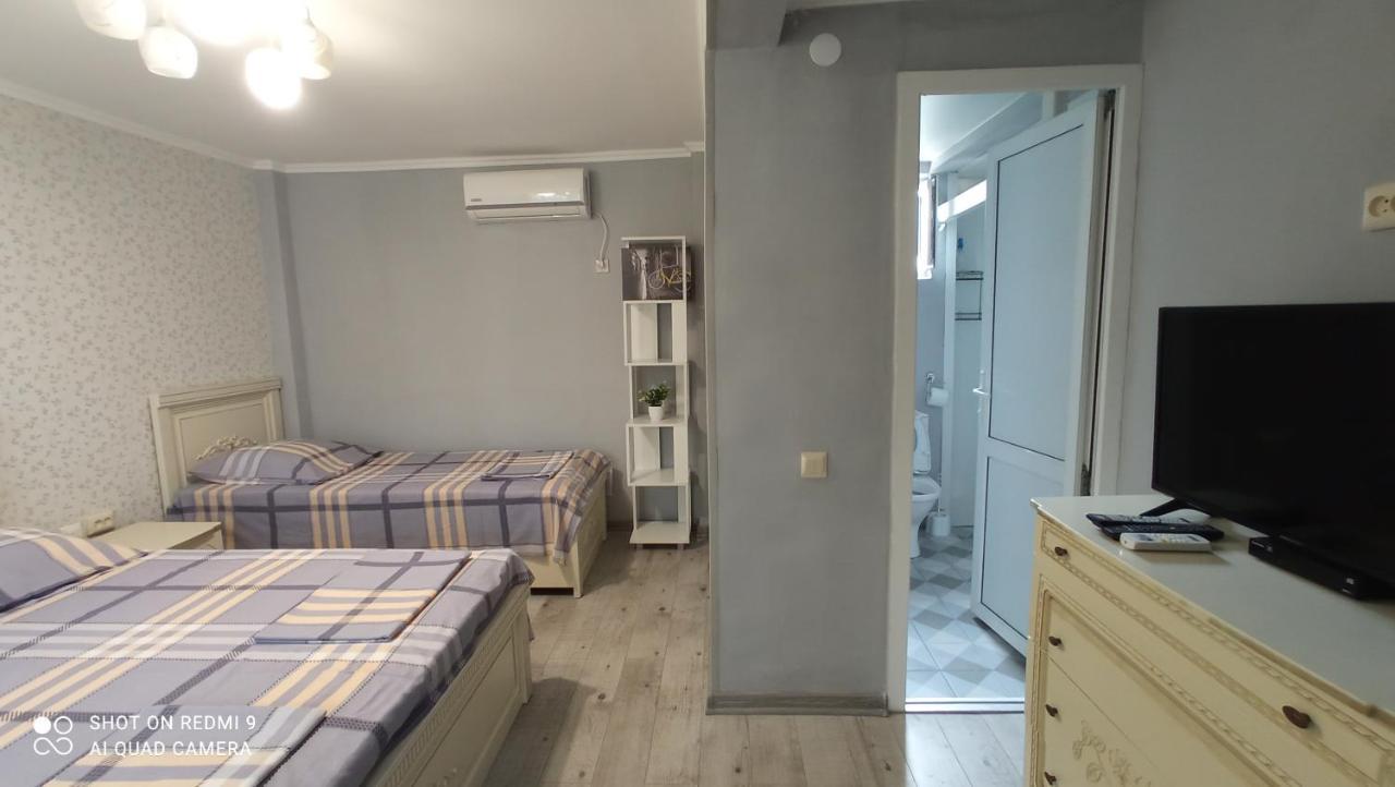 Samira Hotel Гагра Екстериор снимка